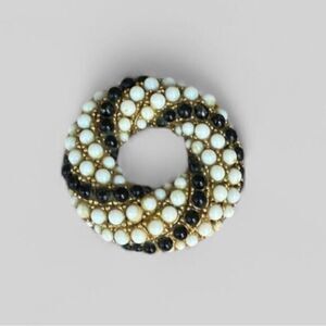 Antique Golden Black and‎ White Milk Glass Swirl Brooch Jewelry